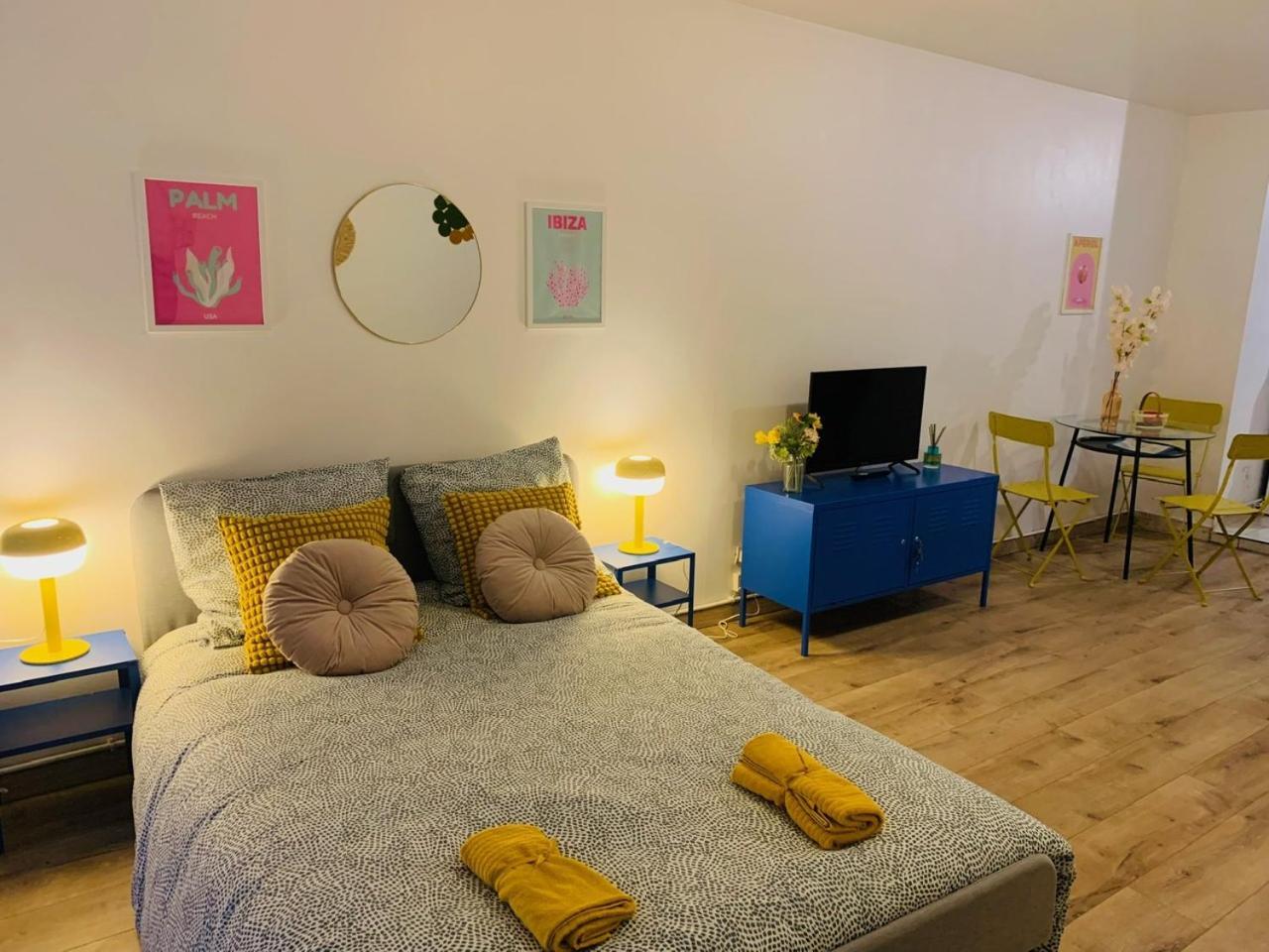 Cocooning Modern Design Studio Avesnes-sur-Helpe Buitenkant foto