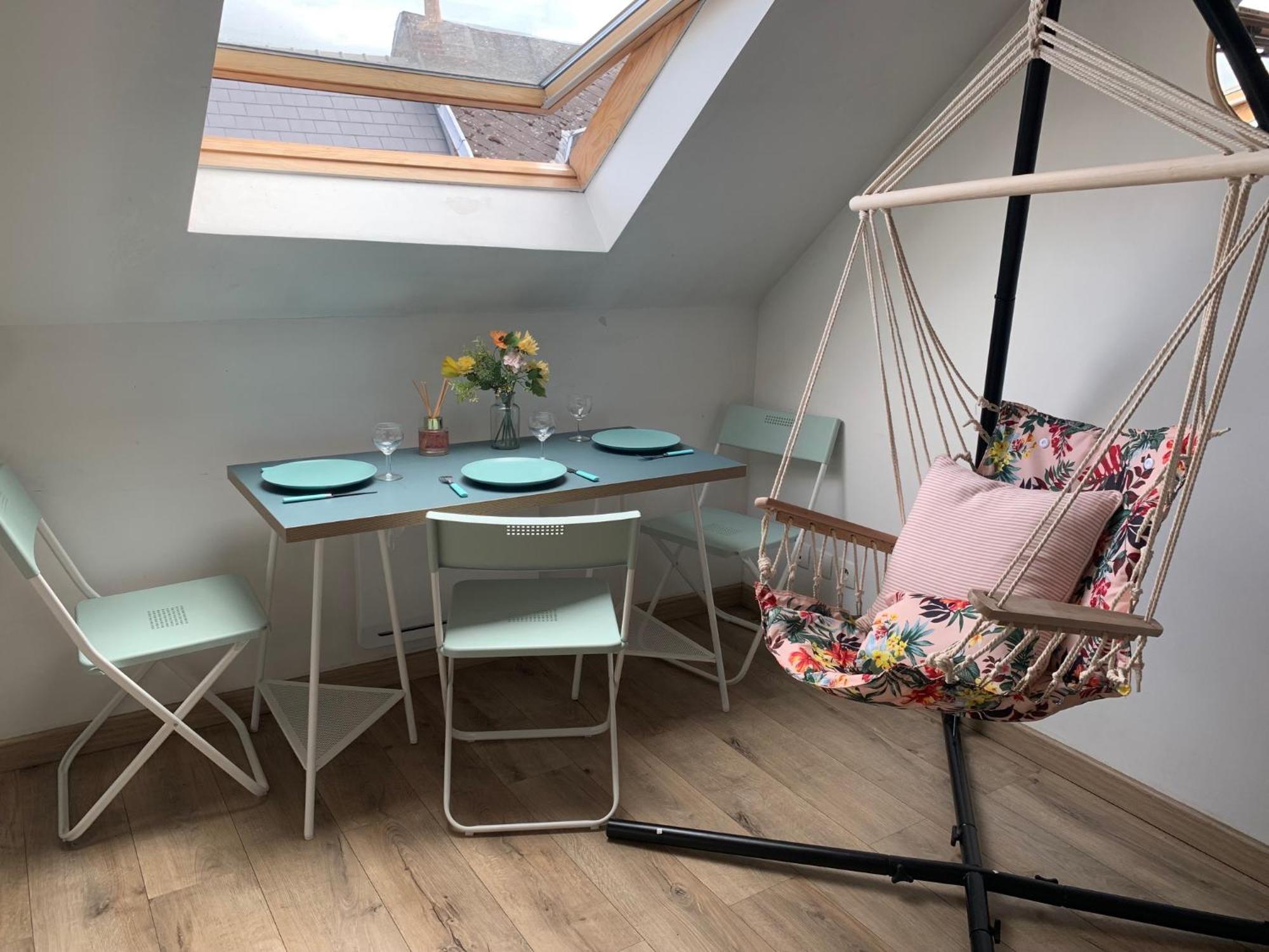 Cocooning Modern Design Studio Avesnes-sur-Helpe Buitenkant foto